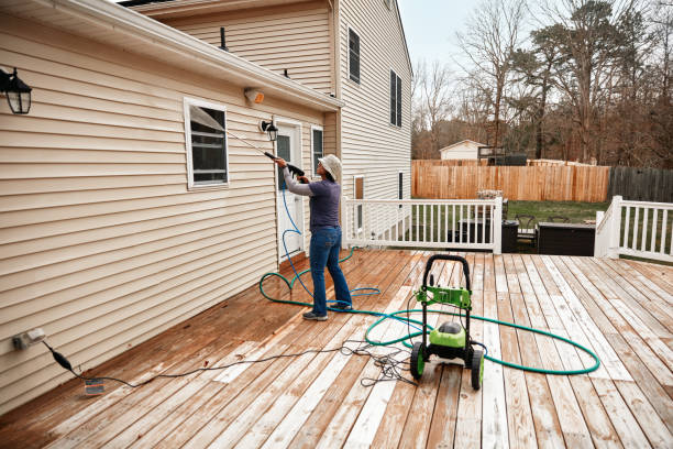 Best Deck Pressure Washing  in Appleton, WI